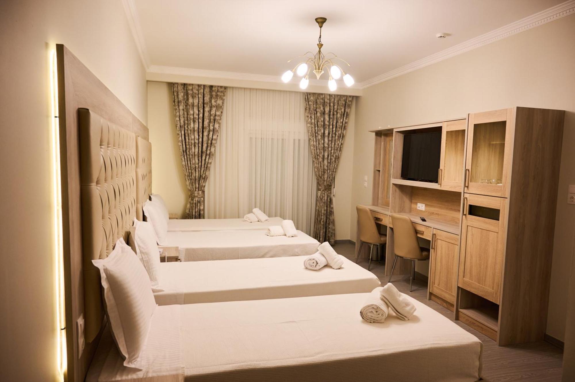 Famissi 1 Apartment *